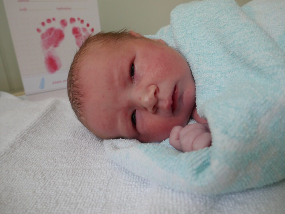 Neugeborenes Ella Klimm