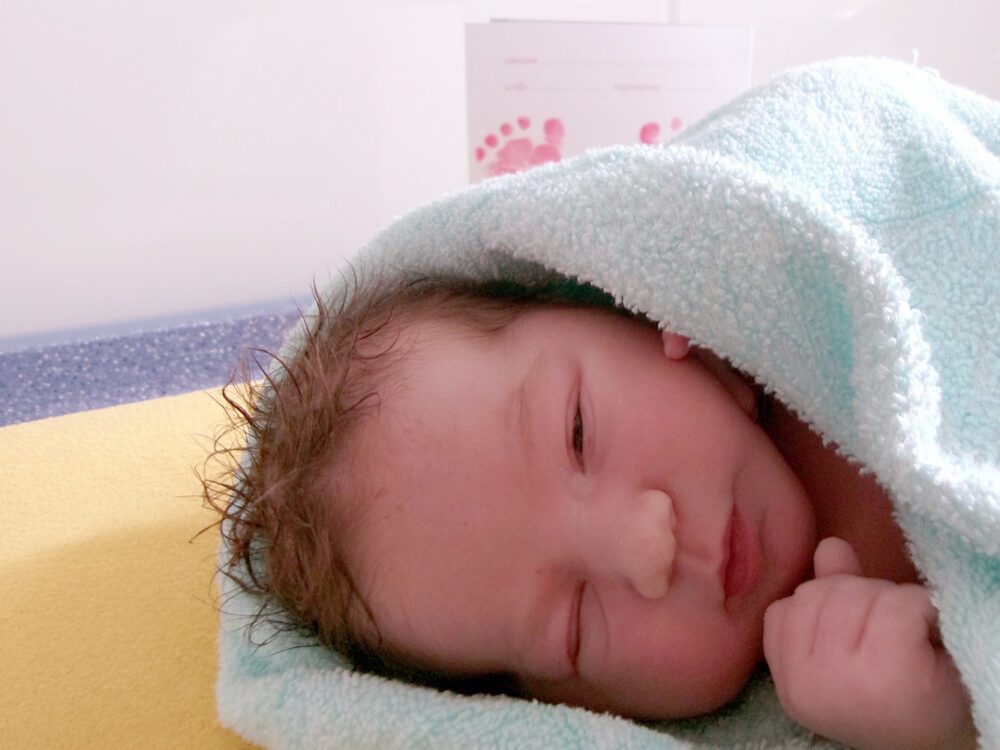 Neugeborenes Lia Annelie