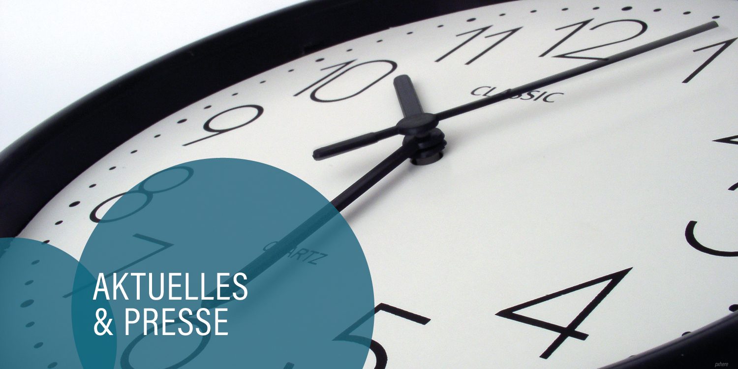 Große Uhr mit Ziffernblatt, viele überkreuzte Hände, blaugraue Kreise mit der Aufschrift Aktuelles und Presse